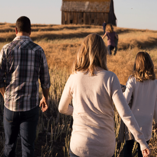 How To Create Beautiful Family Photos