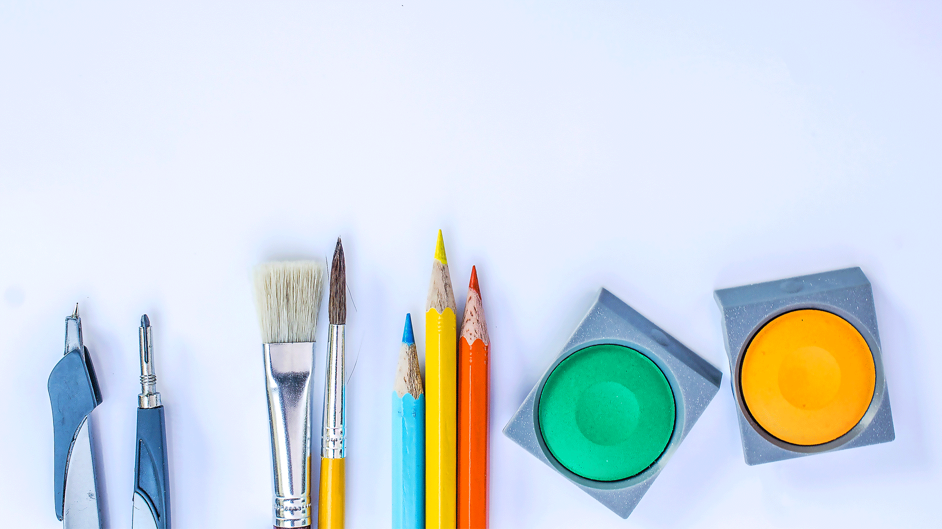 10 Things For The Mini Artist