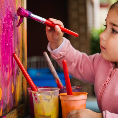 girl_Painting_ku_childrens_service