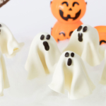 Spooky chocolate ghosts