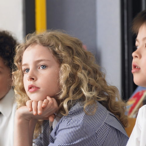 Uniformed-kids-concentrating2160