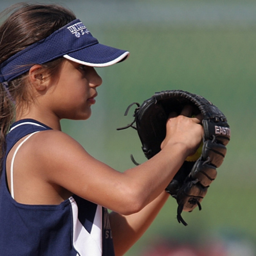 girl-active-baseball-crop2160