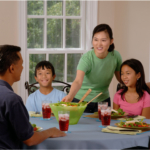 family-dinner-table2160