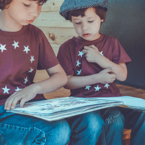 two-boys-looking-at-artbook2160