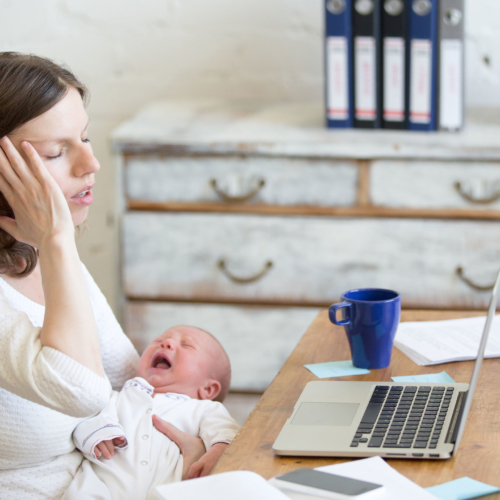 hassled-young-business-mum.jpg