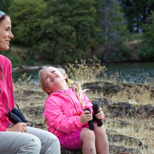 mum-girl-outdoors-binoculars2160