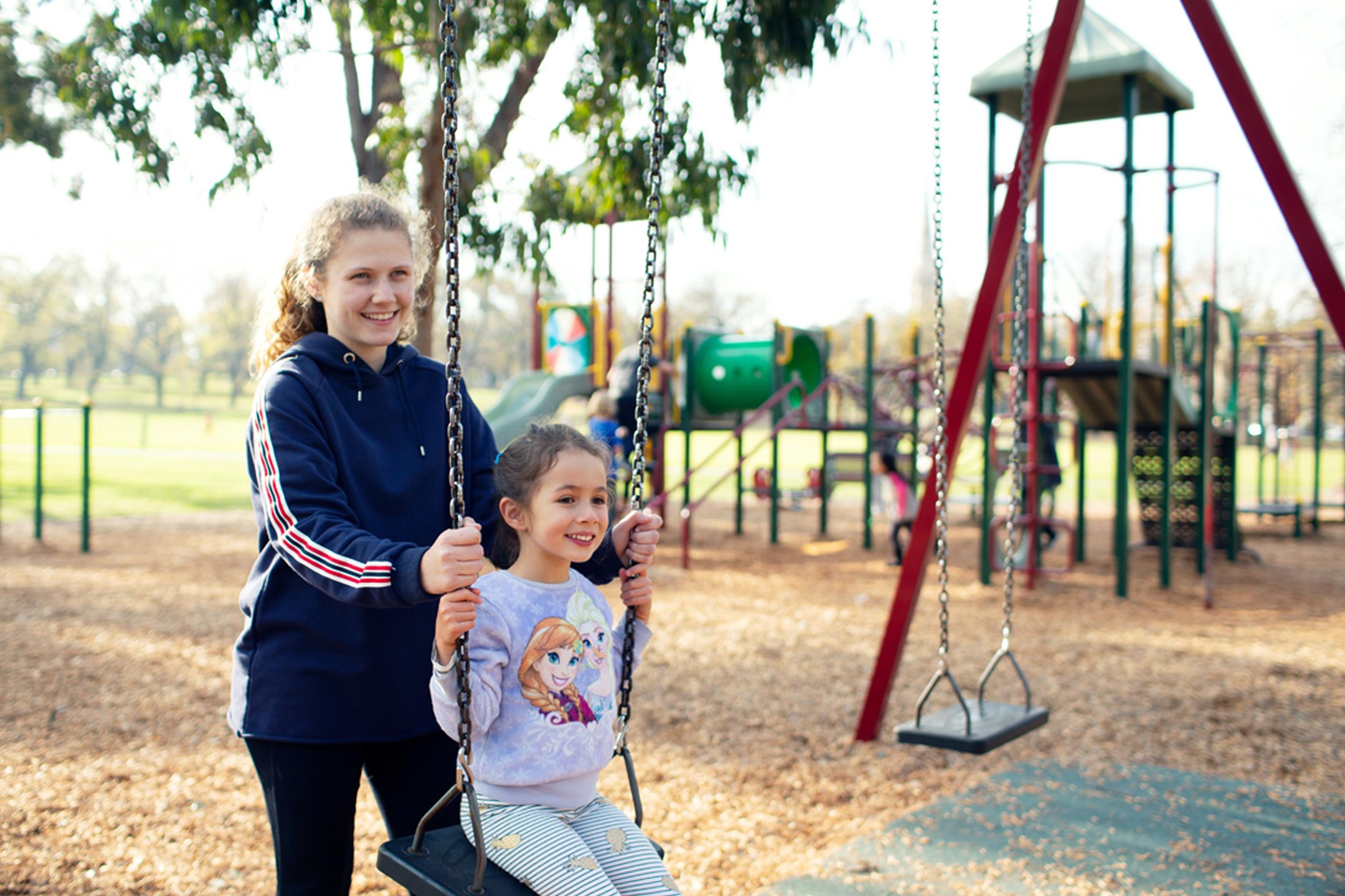 mum-girl-park-swings2160