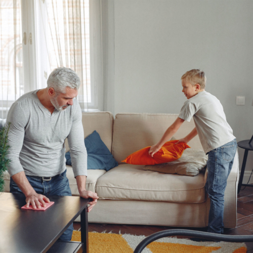 father-son-cleaning2160