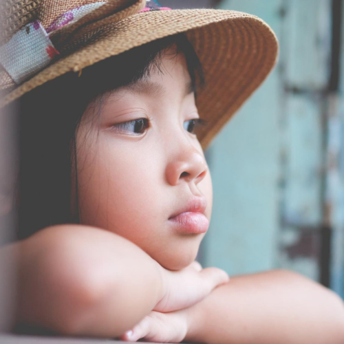anxious-child2160