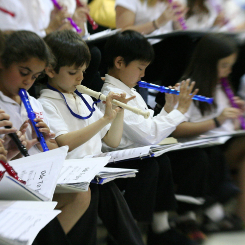 children-playing-recorders2160