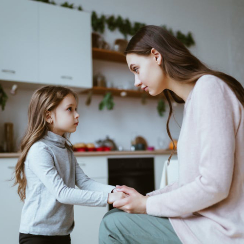 mum-talking-seriously-to-child