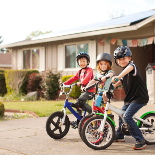 three-kids-on-bikes