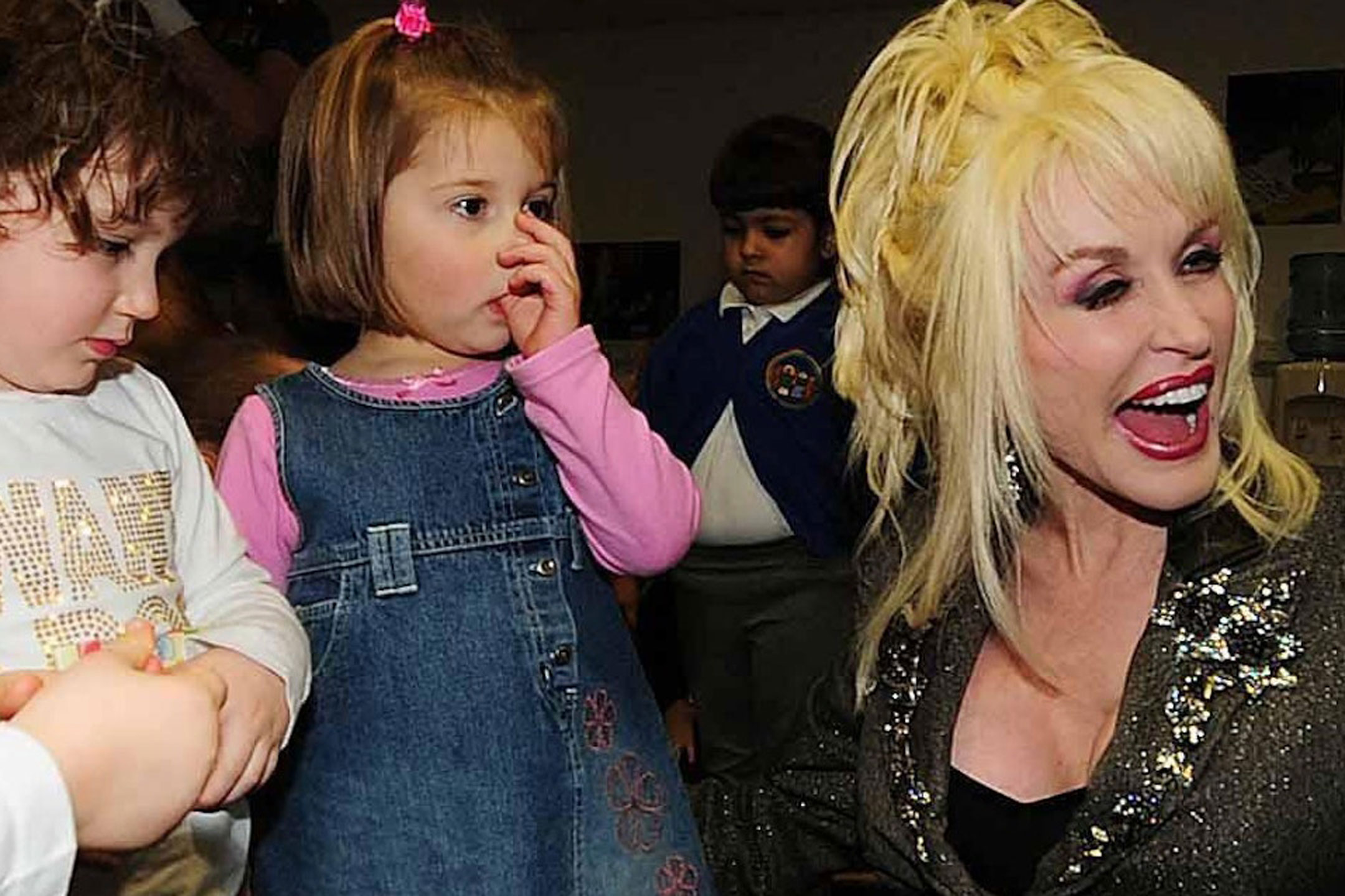 Dolly Parton launches Imagination Library, her children’s literacy scheme in Rotherham, South Yorkshire, December 2007. Rui Viera/Getty Images